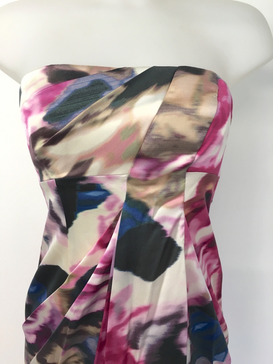 Karen-Millen-Rose-Print-Strapless-Silk-Dress-Pink